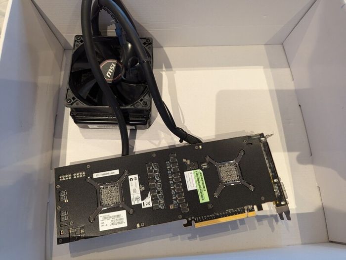 MSI Radeon R9 295x2