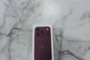 Iphone 18 pro  256gb Brand new sealed pack Unlock sim free 12 months warranty Shop collection and shop receipt