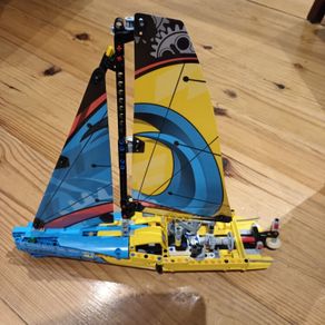 lego Technic #42074 racing yacht