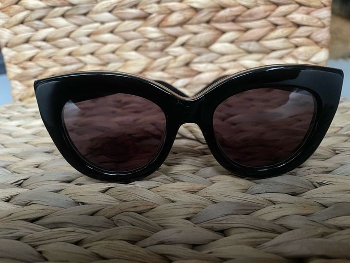 sunglasses cat eye women's ace&tate brand new