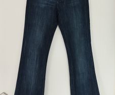 7 For All Mankind Ladies Jeans - Waist 26"