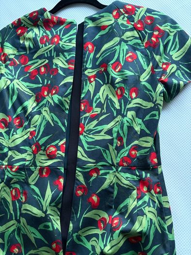 Gorgeous flattering pencil LK.Bennett dress uk8