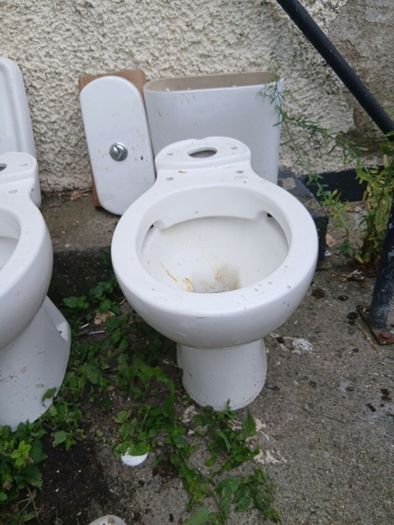 Toilet