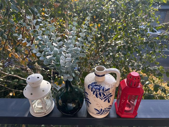 Set of Vases and Lanterns