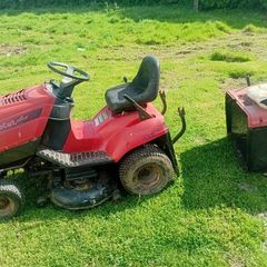 Castle garden  lawnmower