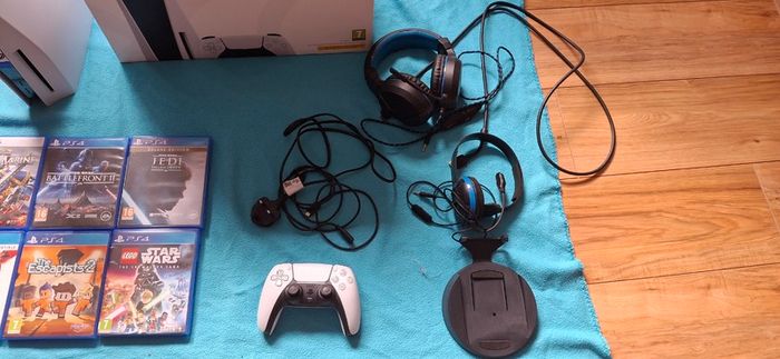 PlayStation 5 console (Disc Version)