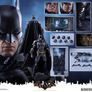 Hot Toys Batman Arkham Knight 1/6 figure VGM026 Image 5
