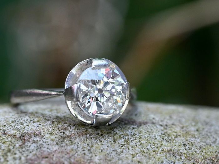 Large Art Deco 1.8ct Diamond Solitaire Ring - Platinum