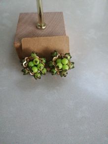 1950s clip on earrings
