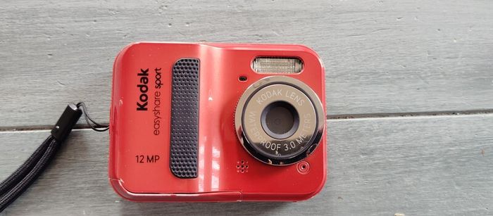 Digital camera Kodak EasyShare Waterproof Working perfectly
