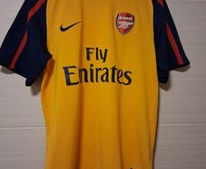 Arsenal Jersey. Official Nike Arsenal Mens Away Jersey From Season 2008 / 2009. Authentic Original From The Time. Not A Modern Day Remake.