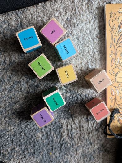 Fairy tale cubes