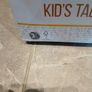 kids Harry Potter table and chairs Image 2