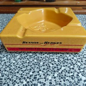 Pub memorabilia. Benson and Hedges Wade ashtray