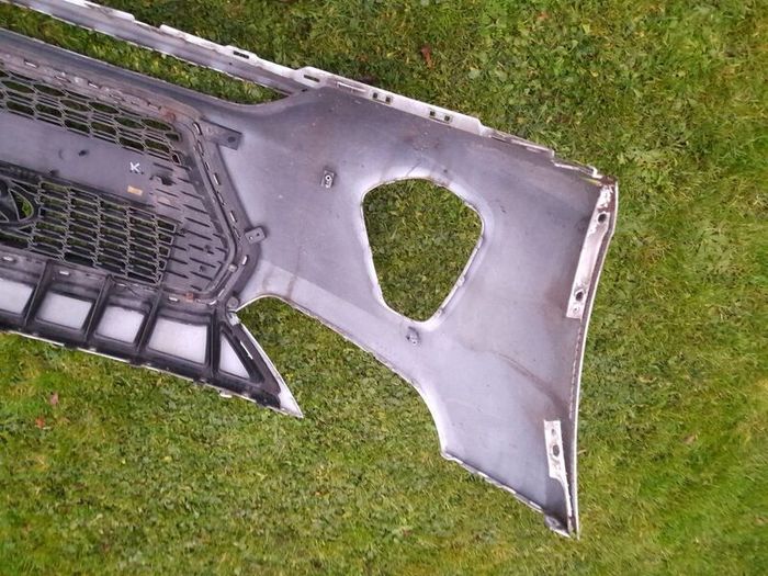 Genuine Hyundai i30 Front Bumper & Grill