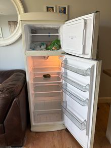 American style fridge freezer