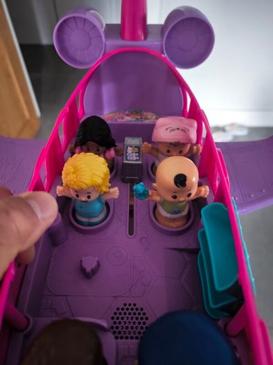 Mini people airplane toy