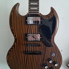 MusicMinds SG shape