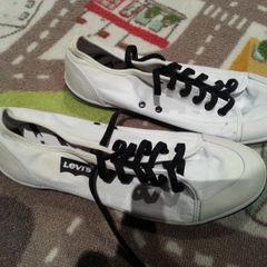 Cheap levis white shoes