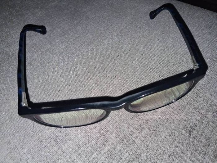 Free With Anything Bought Out Of My Ads!! - Converse Glass Frames - RRP - 130.00 - Approx - Size - Width - 140mm x Dept - 140mm - Height - 45mm