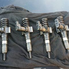 Audi a4 b7 2.0tdi BRD 170hp injectors. Engine, head, camshafts, pistons, oil pump balance shaft turbo flywheel suspension parts breaking