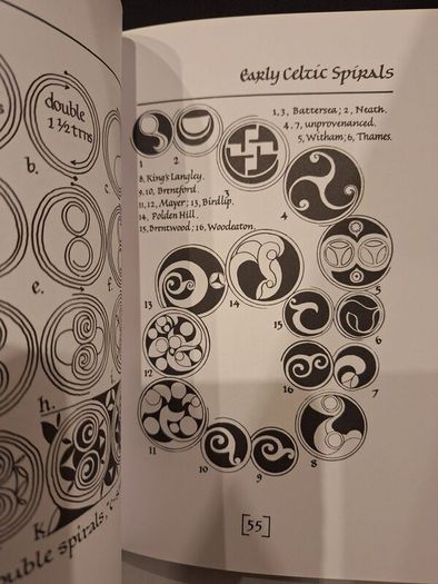 SALE!  CELTIC DESIGN Knotwork - The secret Method of the Scribes, A Beginners Manual by Aidan Meehan