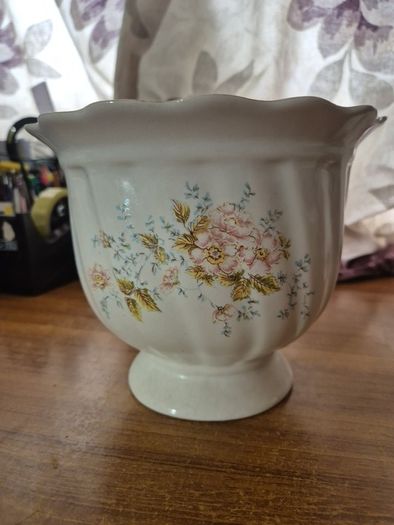 Vintage Ceramic Plant Pot