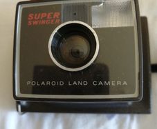 Polaroid  land camera