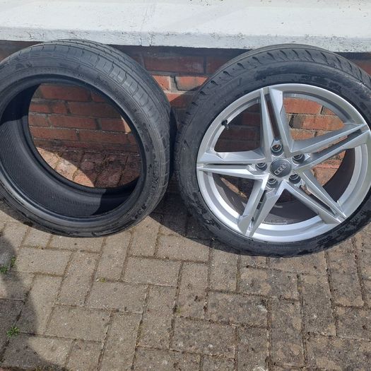 Single Audi A4 B9 alloy 18" and 17" available