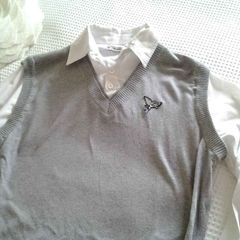 Henleys Grey Jumper/Shirt for Men - Size M