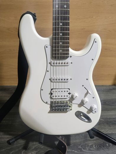 Guitar Aria pro 2 HSS