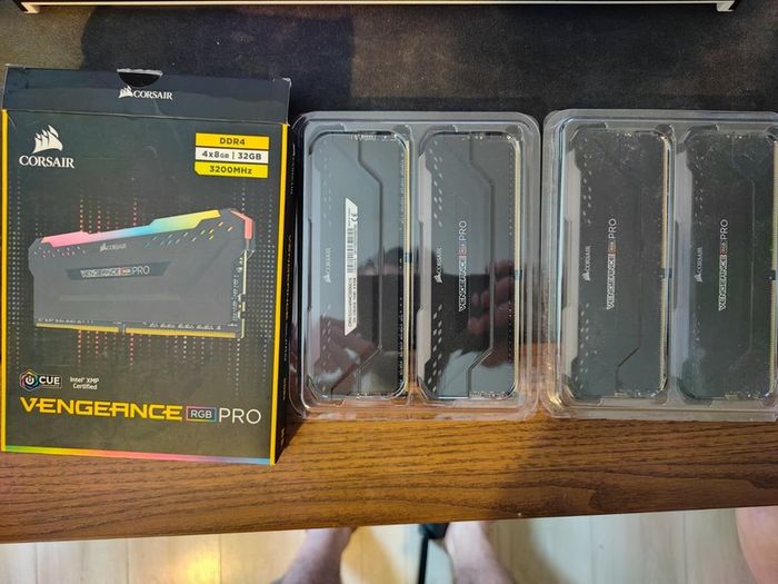 Corsair Vengeance RGB PRO 32GB(4x8) DDR4 3200 MHz