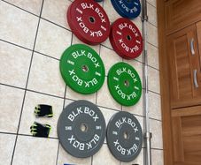 Blk Box Branded Olympic Barbell And Bumper Weights Set!!