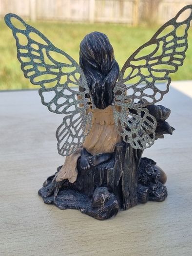 Little Fairy Praying Statue - Genesis Ireland