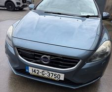 Volvo V40 2014