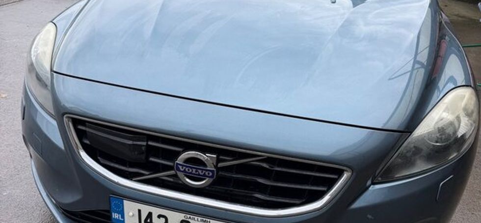 Volvo V40 2014