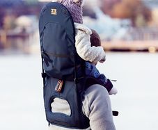 New carrier for baby in excellent condition