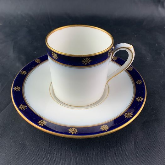 Rare Antique Hutschenreuther Demitasse set