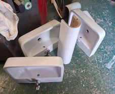 3 x Villeroy and Boch sinks