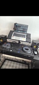 Alpha Theta GRV-6 with Dj stand and Hercules Speakers