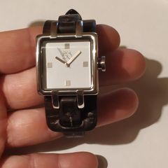 Preloved UNO de 50 Leather Watch
