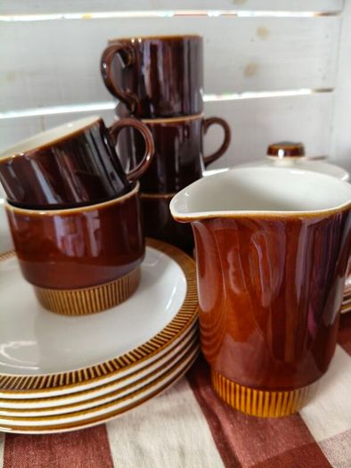Vintage Poole Pottery Teaset
