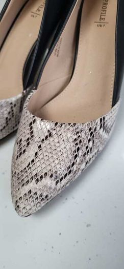 PROFILE python and plain black high heels Sz 7UK (Fit 7-7.5UK)
