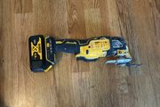 Dewalt muiltytool dcs355 with 4 amp battery