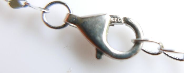Vintage 925 Sterling Silver Butterfly Women's Pendant Necklace length 14" - 2g