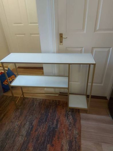 lovely white glass table for sale  100x80x 30