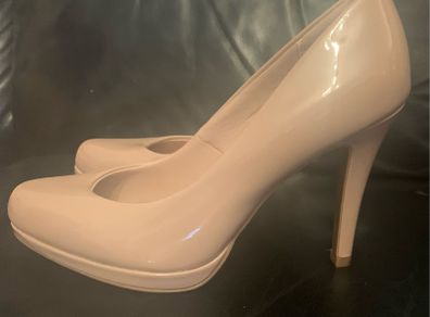 Marks and Spencer shoes price drop