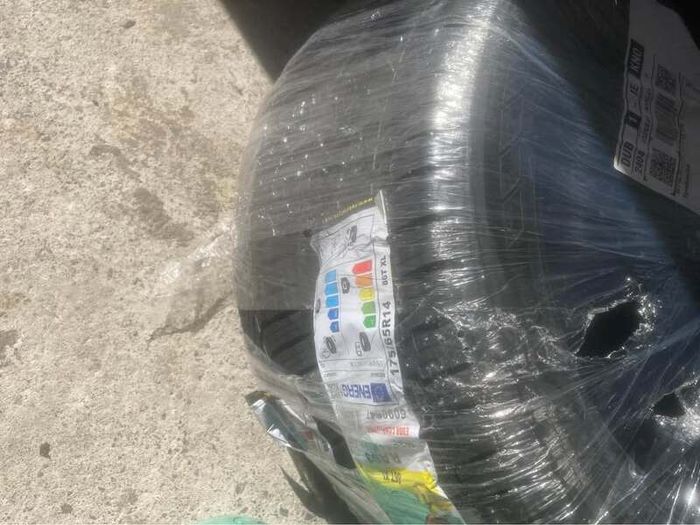 2 Tyres, 175/65 R14