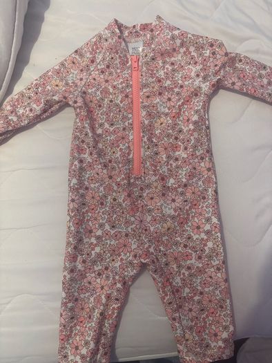 Baby Girl Next Swimsuits x7 12-18m