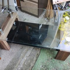 Glass coffee table (26181)